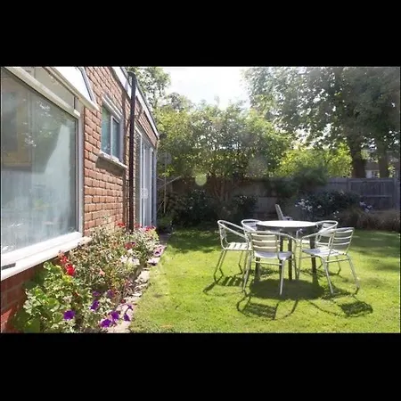 Wandworth, South London Deluxe King Room 2 Экстерьер фото